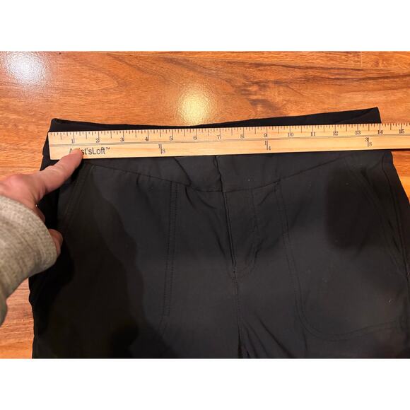 Athleta joggers black snap closure elastic at ankle back pockets women’s size 8 - Picture 9 of 13